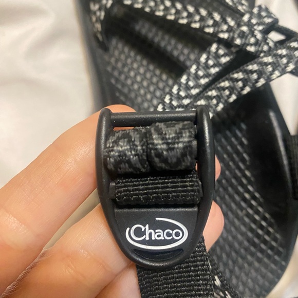 Chaco women’s Z2 classic athletic sandal - Picture 2 of 2